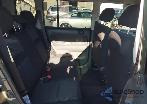 2004 Scion Xb from USA, damaged, VIN JTLKT324X40156784